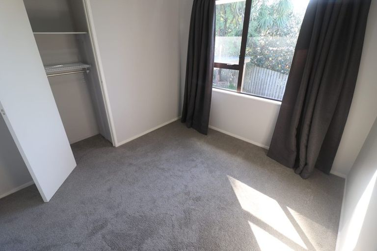 Photo of property in 9 Elizabeth Drive, West Harbour, Auckland, 0618