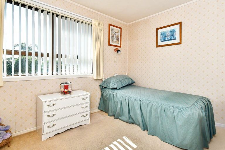 Photo of property in 8 Capella Place, Manurewa, Auckland, 2102