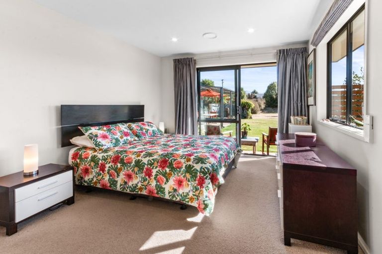 Photo of property in 1 Jack Young Place, Albert Town, Wanaka, 9305