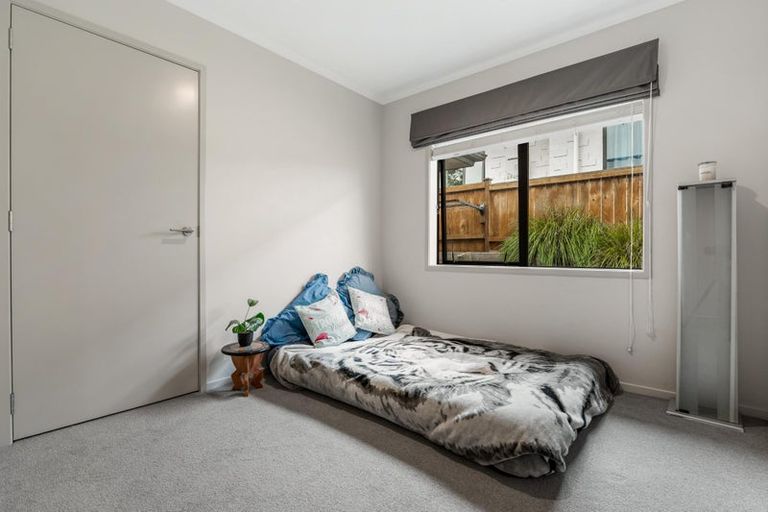 Photo of property in 8 Grenache Way, Kumeu, 0810