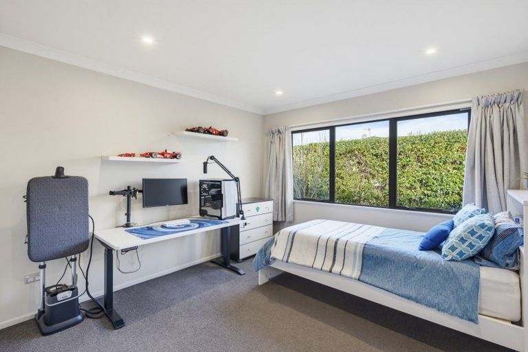 Photo of property in 8 Rae Lane, Paraparaumu Beach, Paraparaumu, 5032