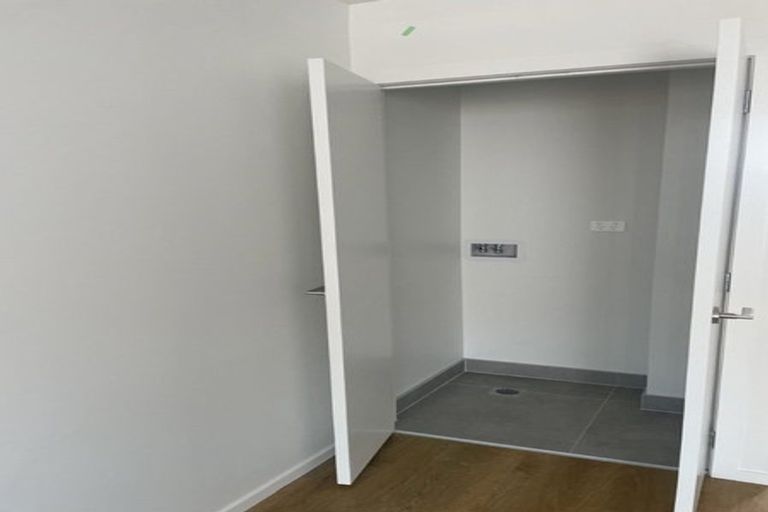 Photo of property in 3/3234 Great North Road, New Lynn, Auckland, 0600