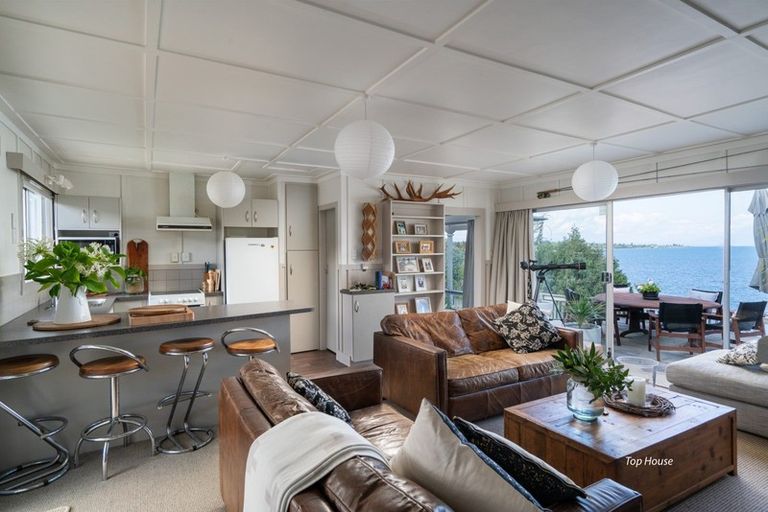 Photo of property in 171 Lake Terrace, Hilltop, Taupo, 3330