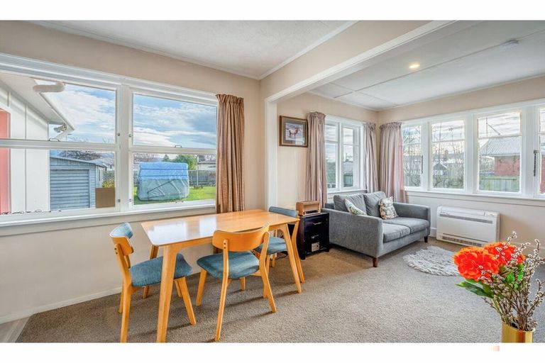 Photo of property in 26 Rhodes Street, Waimate, 7924