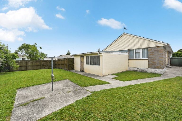 Photo of property in 32 Croall Crescent, St Andrews, Hamilton, 3200
