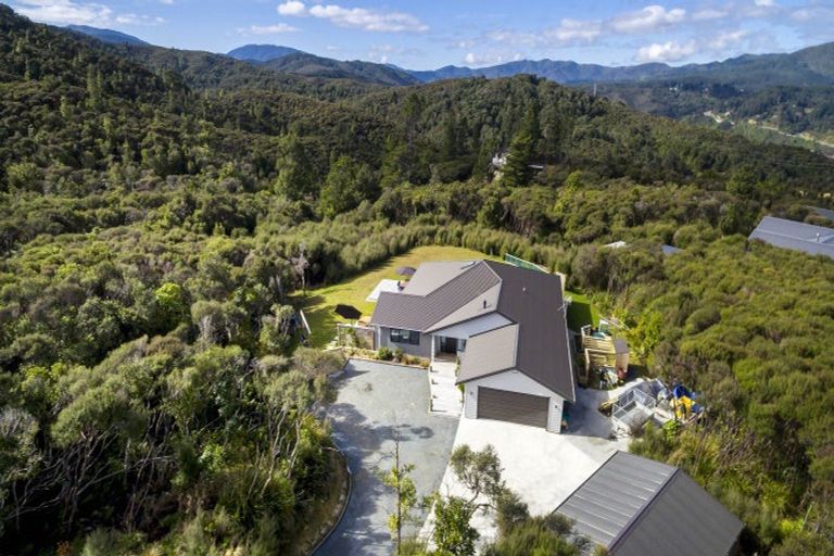 Photo of property in 285 Fairview Drive, Akatarawa, Upper Hutt, 5372