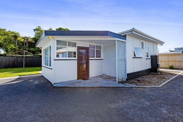 Photo of property in 59 Camberwell Road, Hawera, 4610