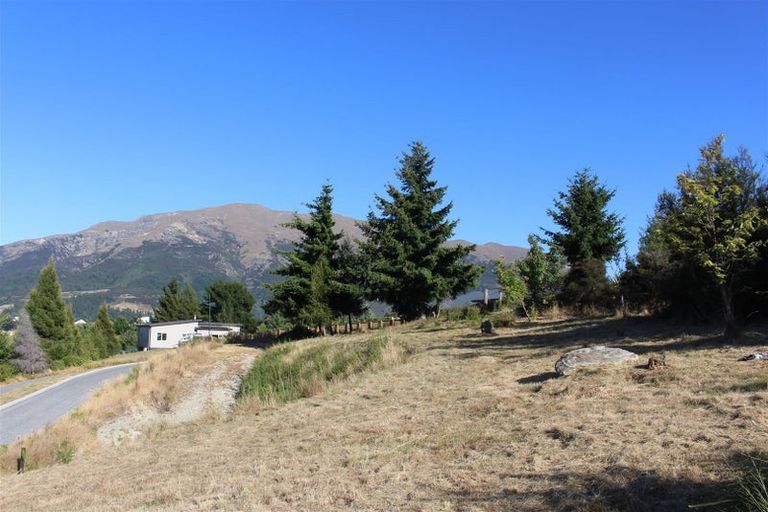 Photo of property in 5 Skylark Place, Lake Hawea, 9382