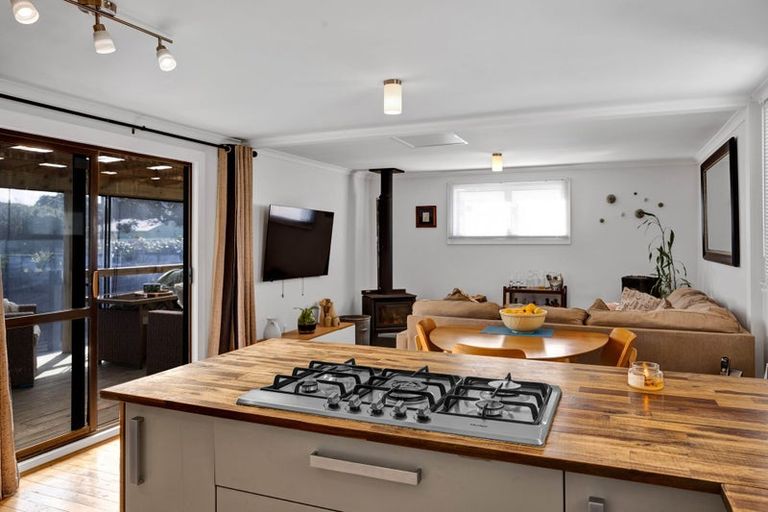 Photo of property in 23 Hira Street, Ohawe, Hawera, 4671