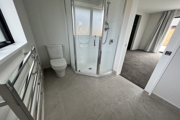 Photo of property in 23 Lovelock Avenue, Rolleston, 7615