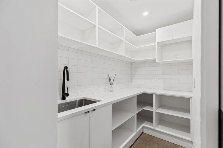 Photo of property in 15 Hayward Place, Ohauiti, Tauranga, 3112