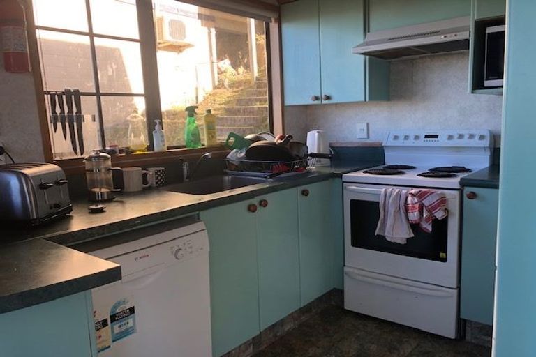 Photo of property in 152 Queen Street, North Dunedin, Dunedin, 9016