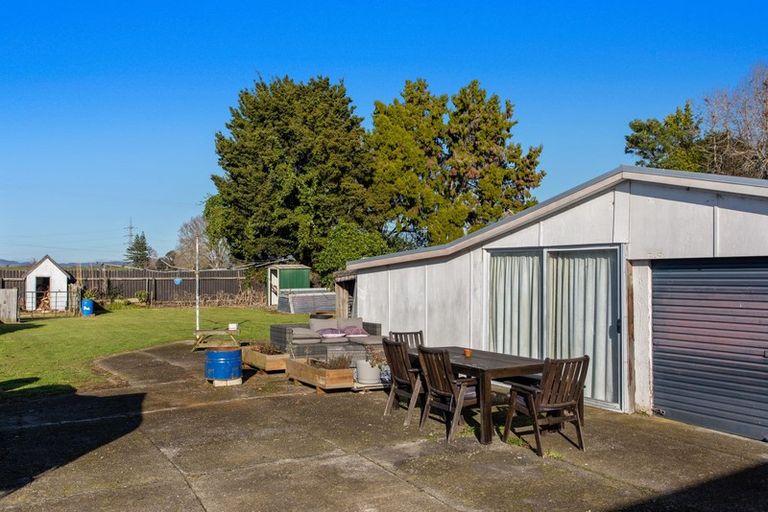 Photo of property in 28 Rimu Street, Edgecumbe, 3120