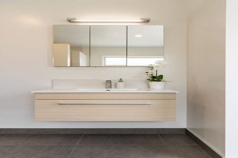 Photo of property in 1 Kennedy Park Drive, Pauanui, Hikuai, 3579