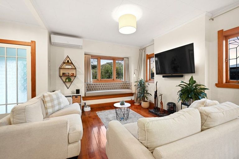 Photo of property in 135 Rimu Street, Maeroa, Hamilton, 3200