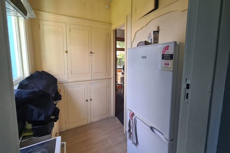 Photo of property in 12 Dilworth Street, Riccarton, Christchurch, 8011