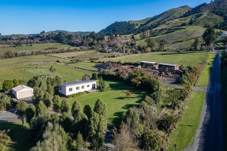 Photo of property in 1041 German Road, Starvation Hill, Oxford, 7495