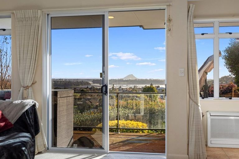 Photo of property in 26 Galaxy Place, Welcome Bay, Tauranga, 3112