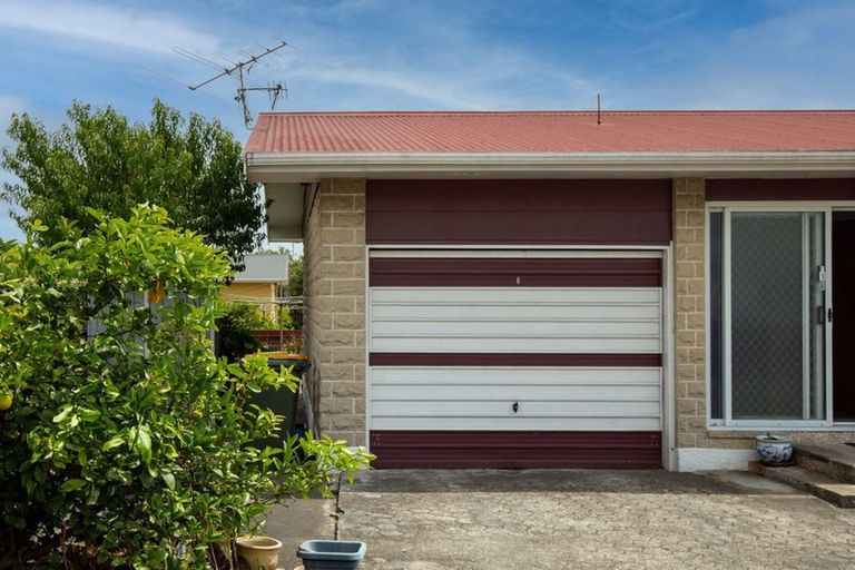 Photo of property in 1/7 Hereford Street, Stoke, Nelson, 7011