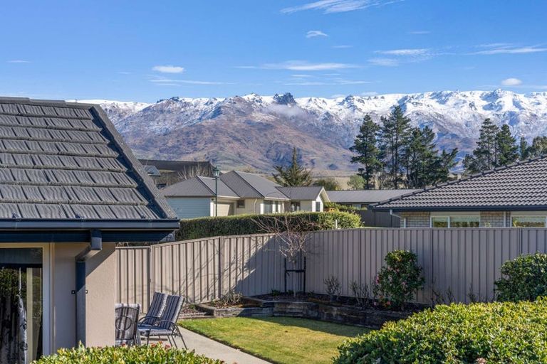 Photo of property in 30 Missy Crescent, Mount Pisa, Cromwell, 9383