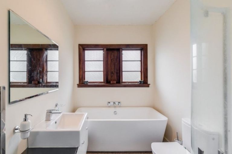 Photo of property in 136 Mersey Street, St Albans, Christchurch, 8014