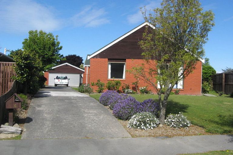 Photo of property in 8 Omega Place, Casebrook, Christchurch, 8051