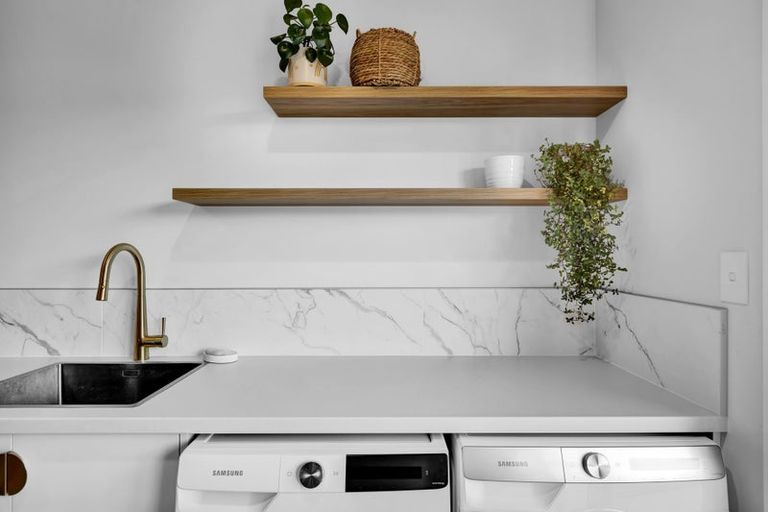 Photo of property in 62 Aratapu Street, Waitara, 4320