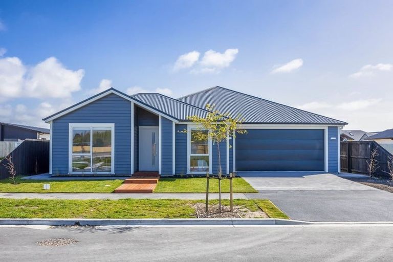 Photo of property in 33 Timara Crescent, Marshland, Christchurch, 8083