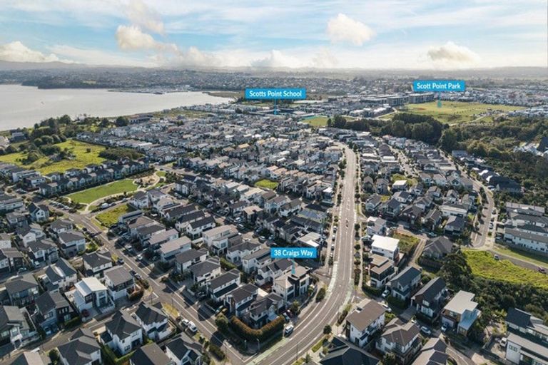Photo of property in 38 Craigs Way, Hobsonville, Auckland, 0616