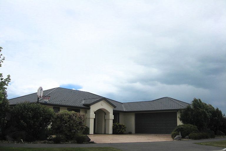 Photo of property in 3 Saint Keverne Close, Burwood, Christchurch, 8083