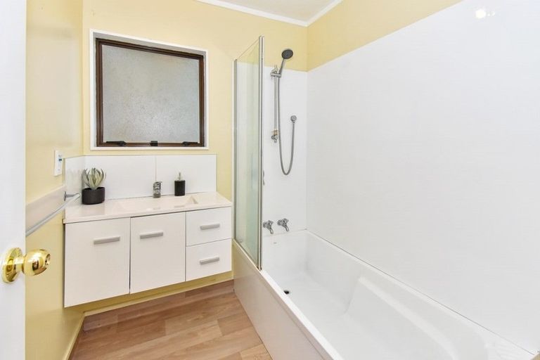 Photo of property in 3/122 Gray Avenue, Papatoetoe, Auckland, 2024