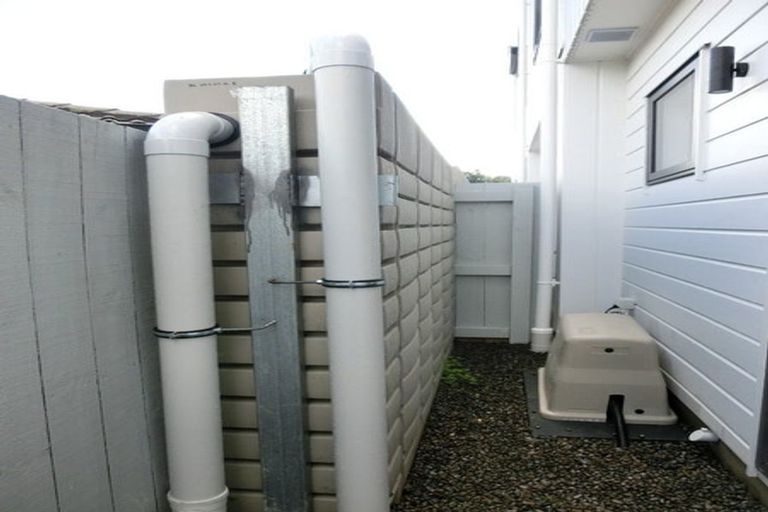 Photo of property in 8/66 Swanson Road, Henderson, Auckland, 0610