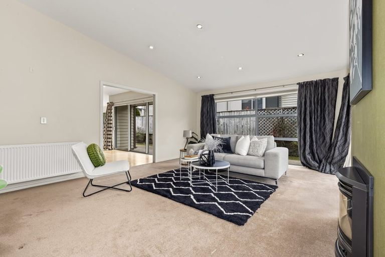 Photo of property in 5 The Pier, Whitby, Porirua, 5024
