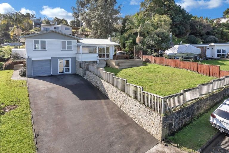 Photo of property in 15 Tanekaha Drive, Parahaki, Whangarei, 0112