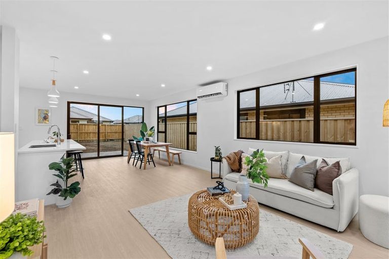 Photo of property in 16 Nathaniel Archer Street, Woodend, 7610