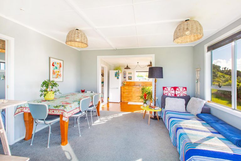 Photo of property in 6 Wainamu Road, Raglan, 3297