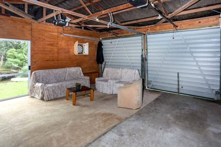 Photo of property in 225 Bluff Road, Kuaotunu West, Whitianga, 3592