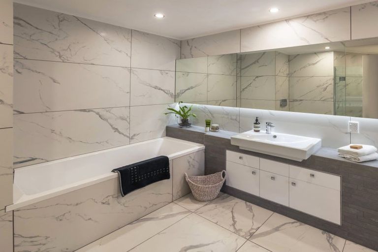 Photo of property in Kate Sheppard Apartments, 6i/42 Molesworth Street, Thorndon, Wellington, 6011