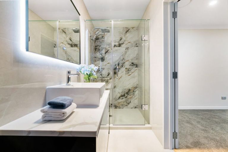 Photo of property in 21 Black Shed Road, Flat Bush, Auckland, 2019