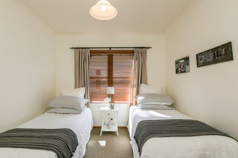 Photo of property in 6 Douglas Mclean Avenue, Marewa, Napier, 4110