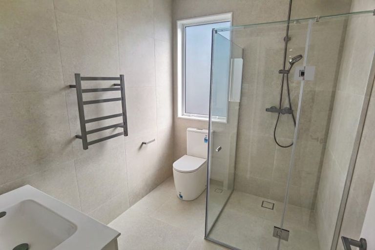 Photo of property in 6 Yellow Pear Lane, Karaka, 2578