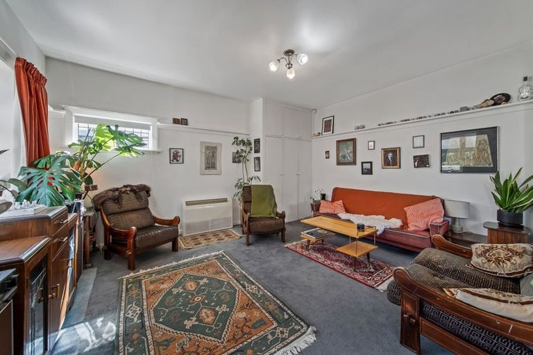 Photo of property in 108 Retreat Road, Avonside, Christchurch, 8061