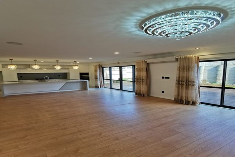 Photo of property in 9 Lisnoble Road, Flat Bush, Auckland, 2019