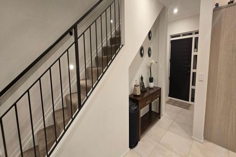 Photo of property in 58 Matairangi Avenue, Totara Heights, Auckland, 2105