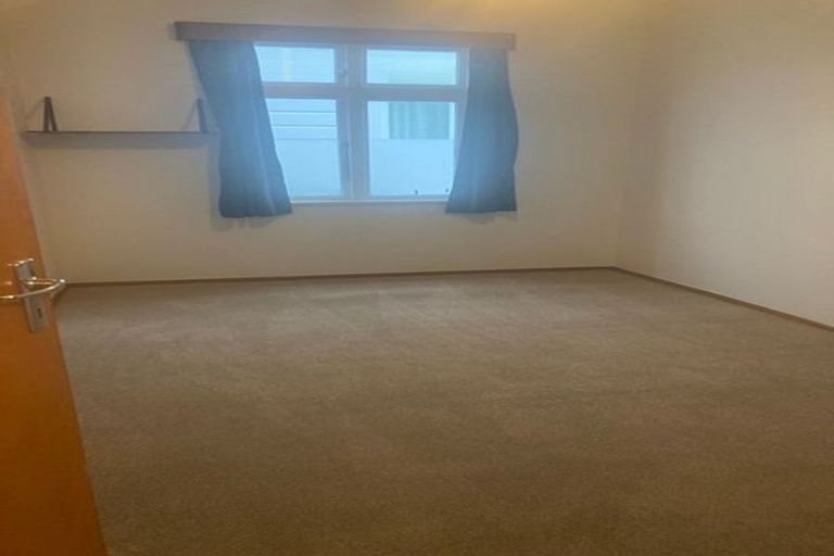 Photo of property in 21a Matai Road, Stanmore Bay, Whangaparaoa, 0932