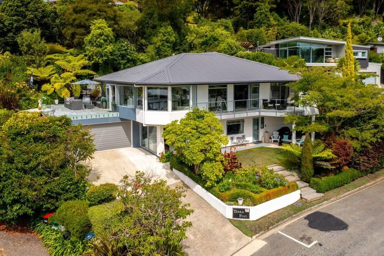 Photo of property in 7 Finlay Grove, Waikawa, Picton, 7220