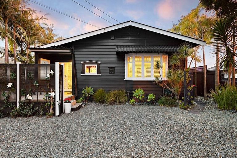 Photo of property in 16 Wilkinson Road, Ellerslie, Auckland, 1060