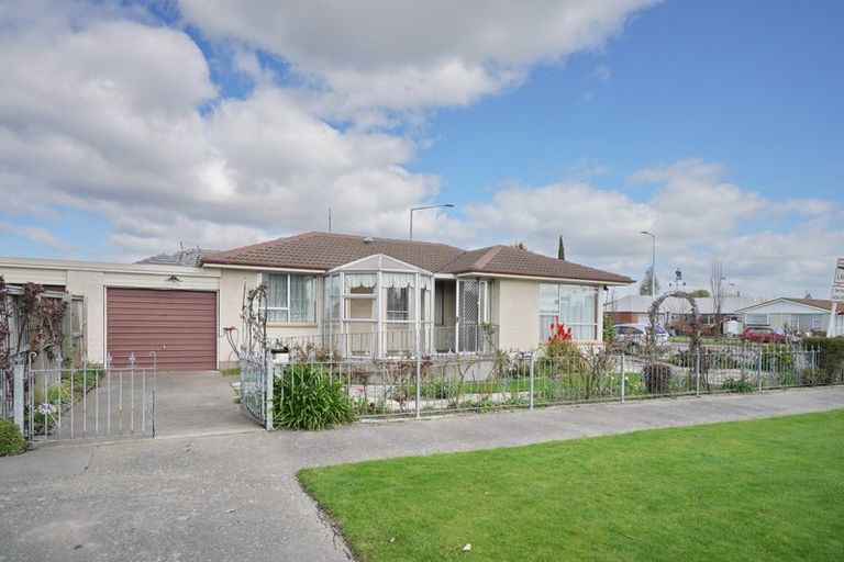 Photo of property in 1/2 Cassidy Place, Belfast, Christchurch, 8051