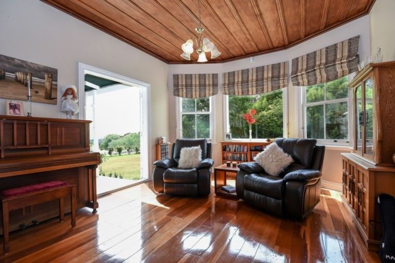 Photo of property in 260 Settlement Road, Red Hill, Papakura, 2110