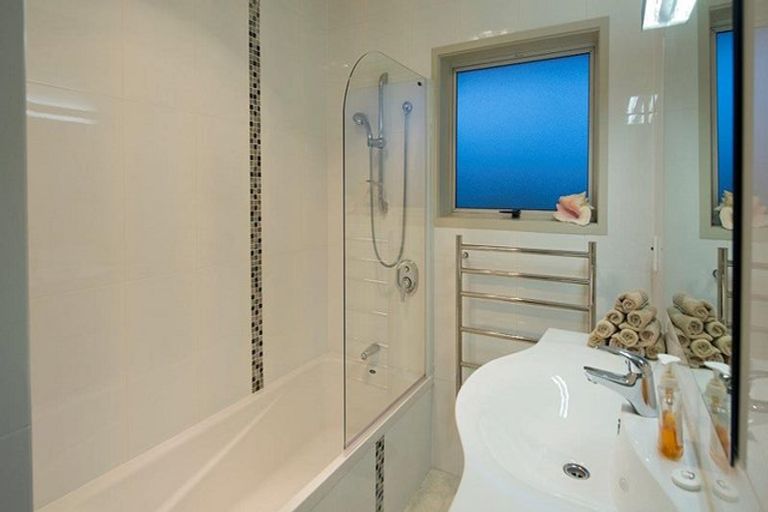 Photo of property in 27 Waetford Road, Matapouri, Whangarei, 0173